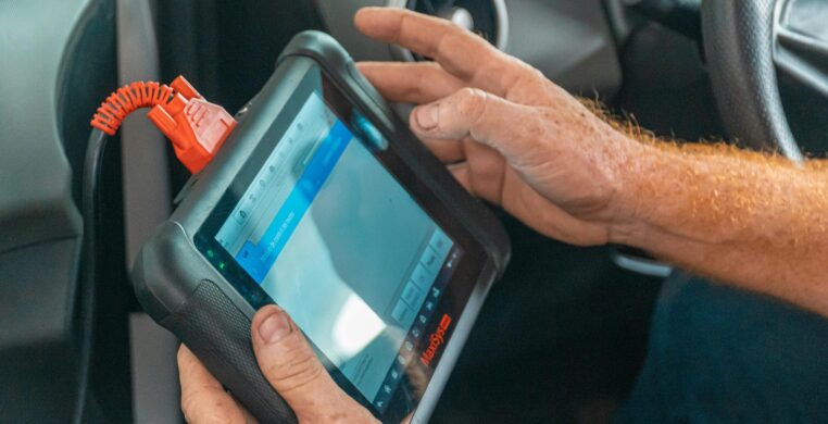 car-security-scanner